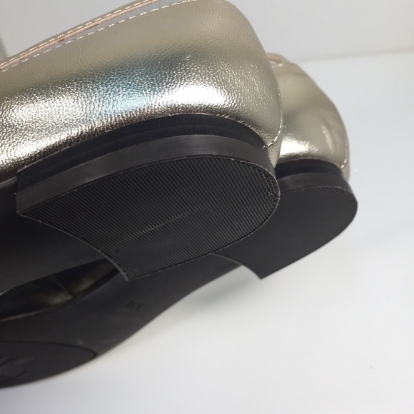 Ralph Lauren Sally Nappa Platino Point Toe Flats - Picture 4 of 8